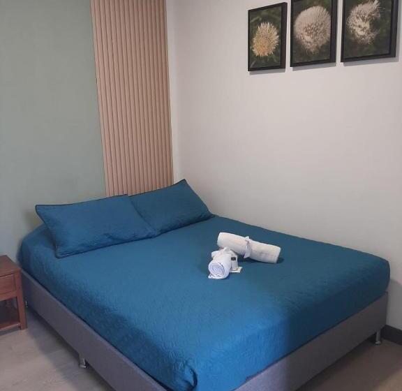 Apartahotel La Arboleda Hc