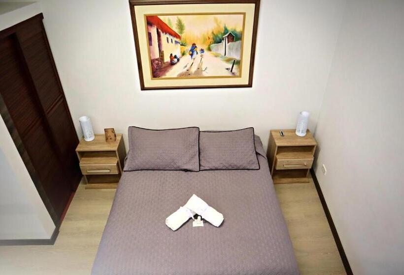 Apartahotel La Arboleda Hc