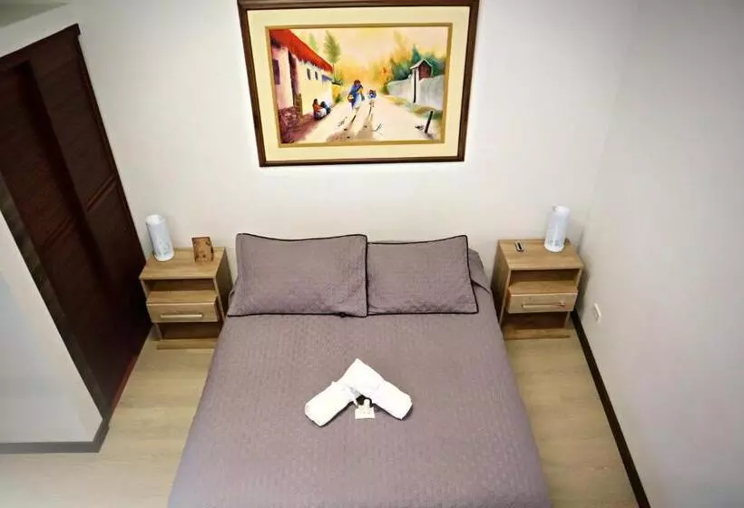 Apartahotel La Arboleda Hc