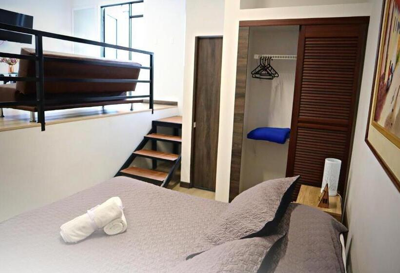 Apartahotel La Arboleda Hc