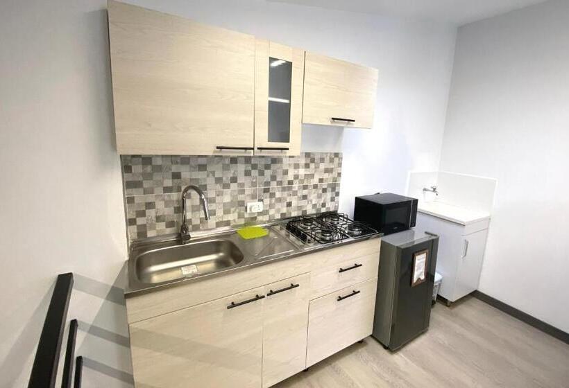 Apartahotel La Arboleda Hc