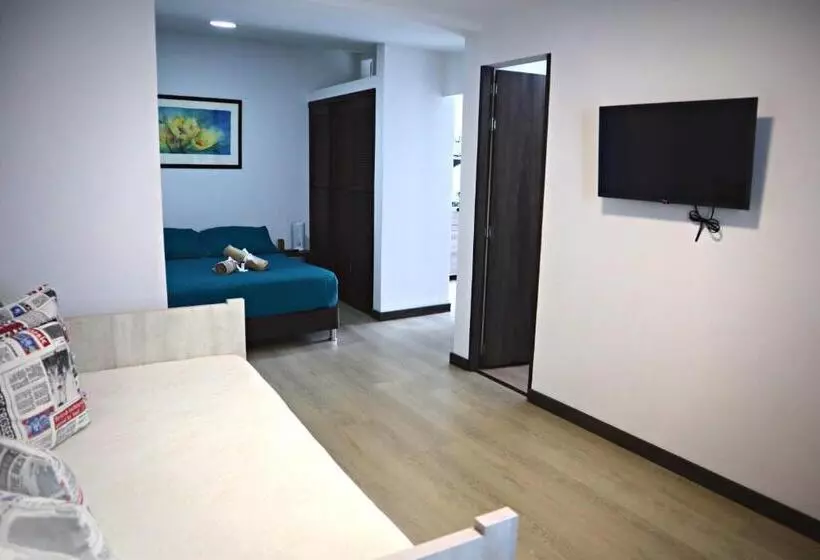 Apartahotel La Arboleda Hc