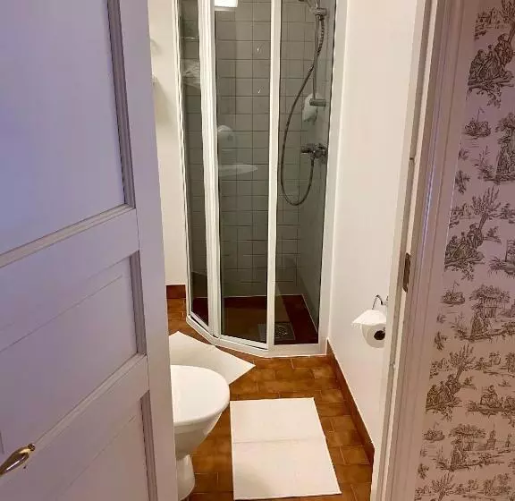 Apertins Hotell