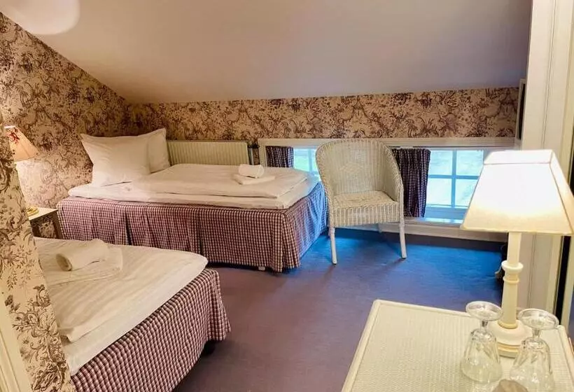 Apertins Hotell