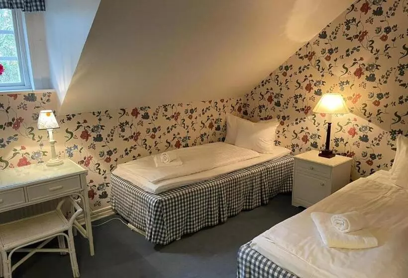 Apertins Hotell