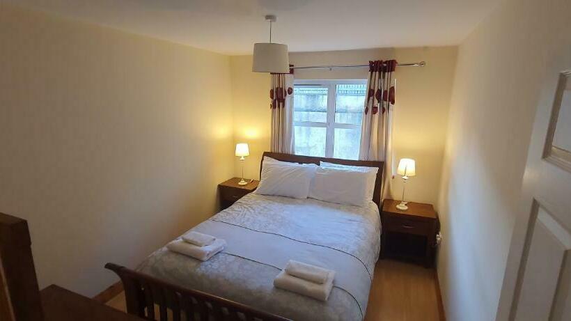 צימר Carrick On Shannon Townhouse Accommodation Room Only