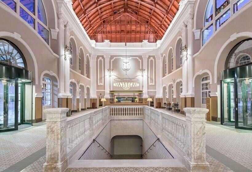 Canfranc Estación, A Royal Hideaway Hotel   Gran Lujo