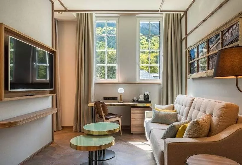 Canfranc Estación, A Royal Hideaway Hotel   Gran Lujo