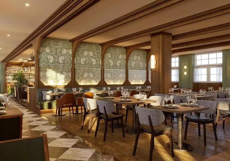 Canfranc Estación, A Royal Hideaway Hotel   Gran Lujo