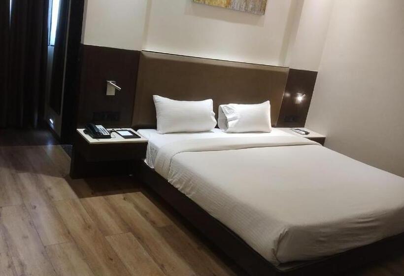 Отель Enrise By Sayaji Rewa