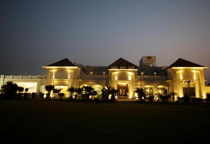 Отель Enrise By Sayaji Rewa