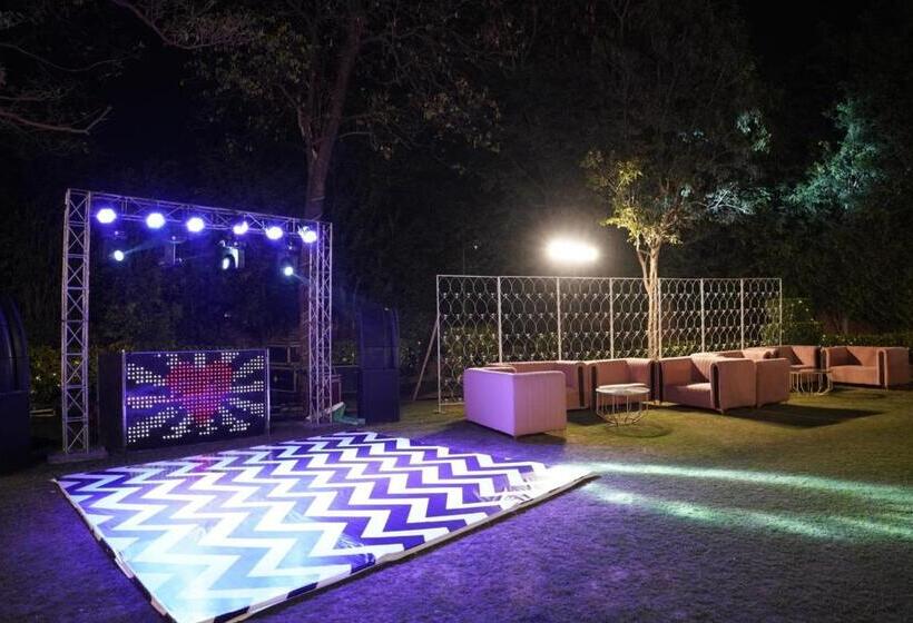 فندق Goa Country Club