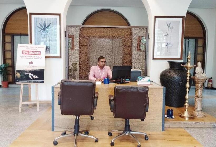 فندق Goa Country Club