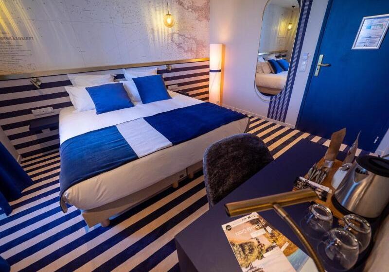 Отель La Marine