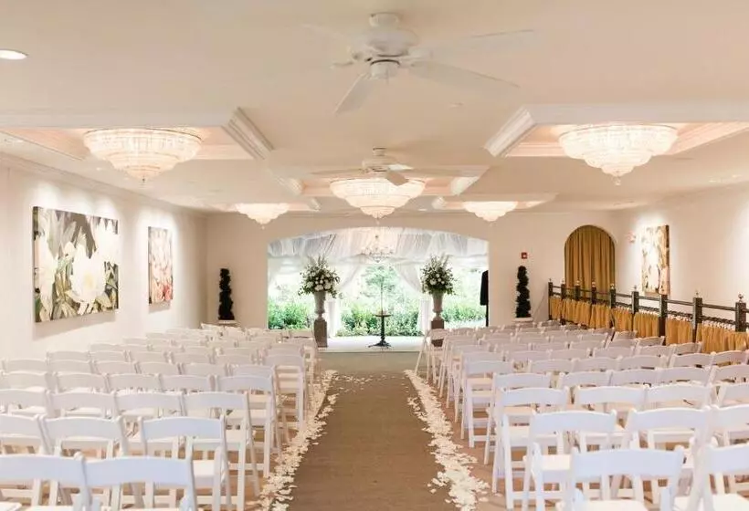 Hotelli Lambertville Station Inn