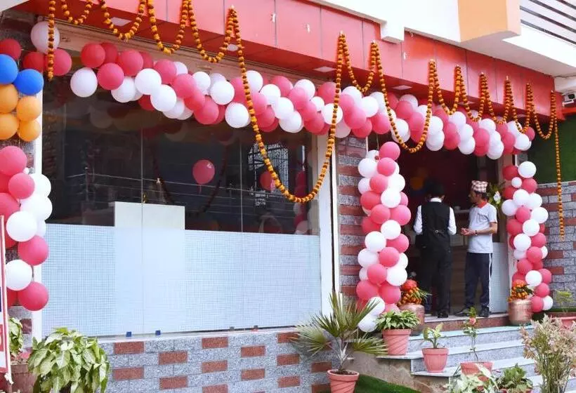 هتل Perfect Plaza