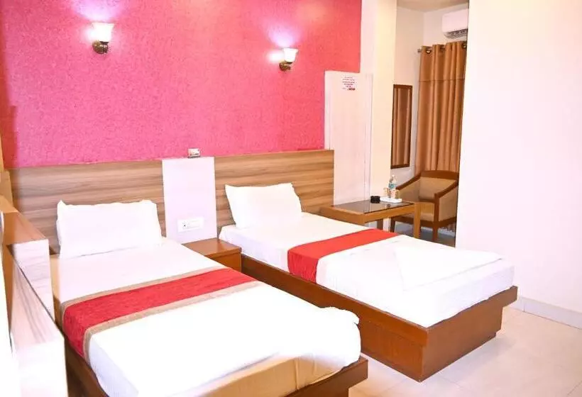 هتل Perfect Plaza