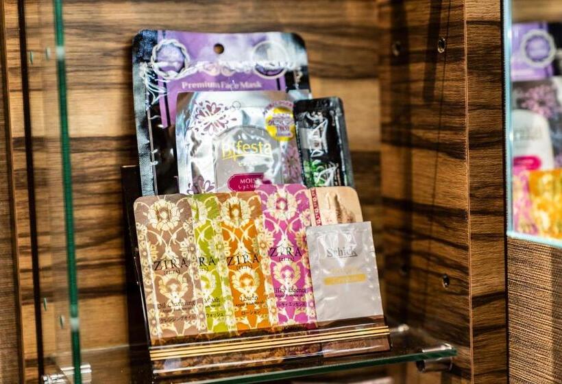 فندق Petit Bali Forest Shinjuku Sanchōme