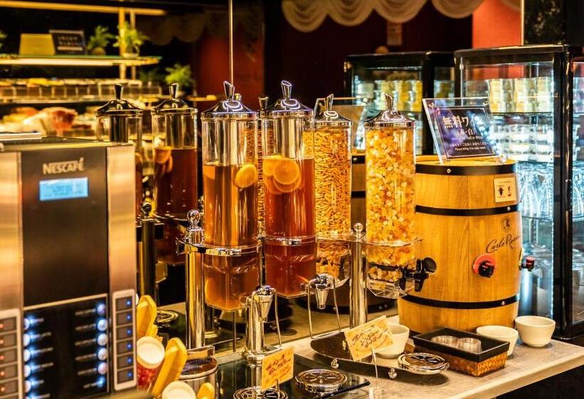 فندق Petit Bali Forest Shinjuku Sanchōme