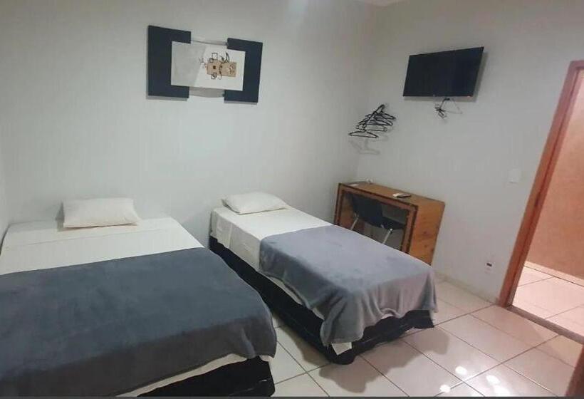 ホテル Pousada São Pedro Matão