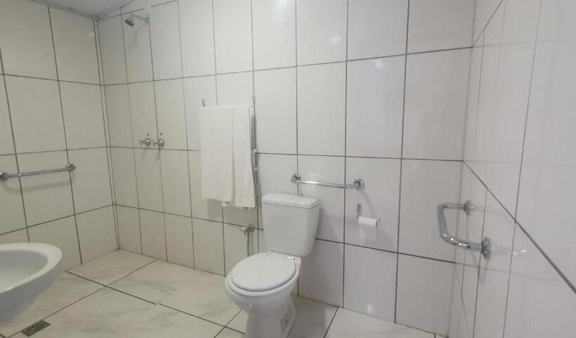 ホテル Pousada São Pedro Matão