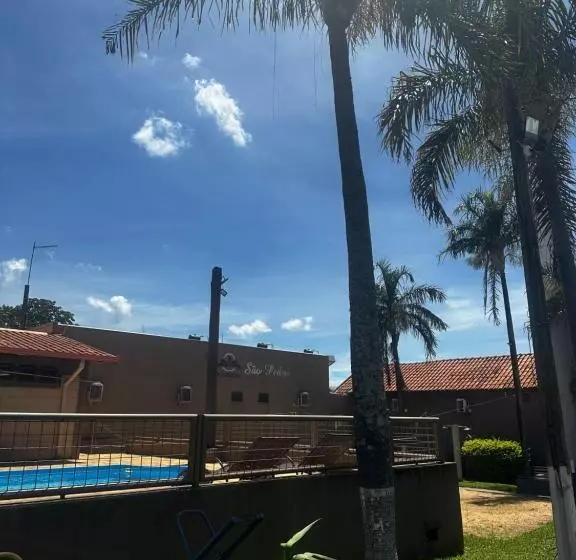 ホテル Pousada São Pedro Matão