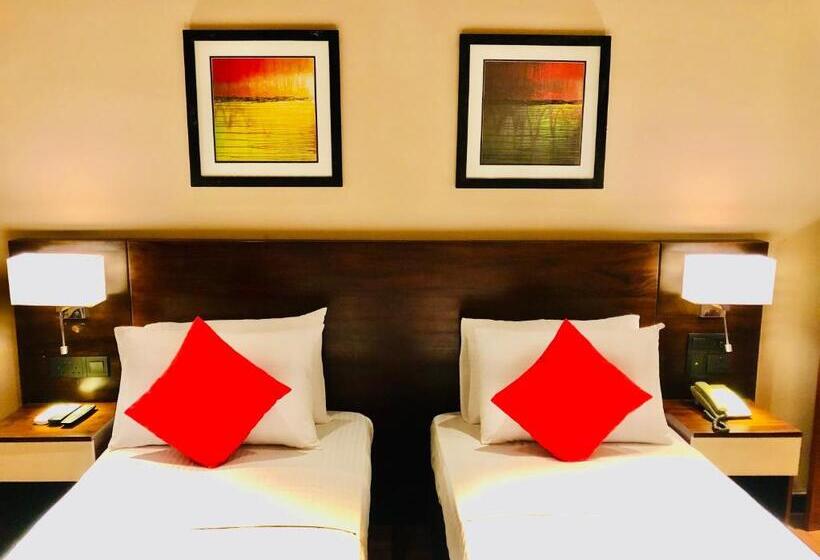 בית מלון כפרי Tropic Inn   Mount Lavinia