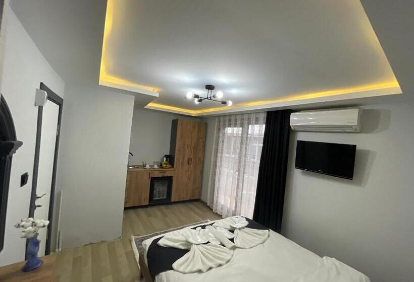 Hotel Le Valeria Deluxe