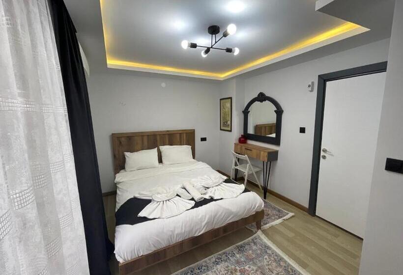 Hotel Le Valeria Deluxe