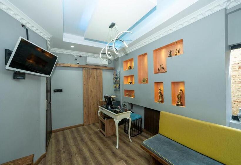 Hotel Le Valeria Deluxe