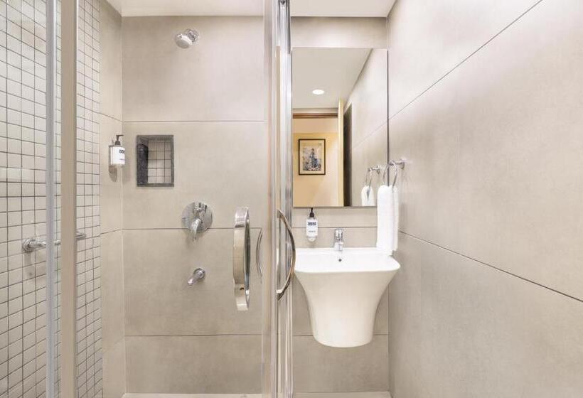 Keys Lite By Lemon Tree Hotels Sreekanya