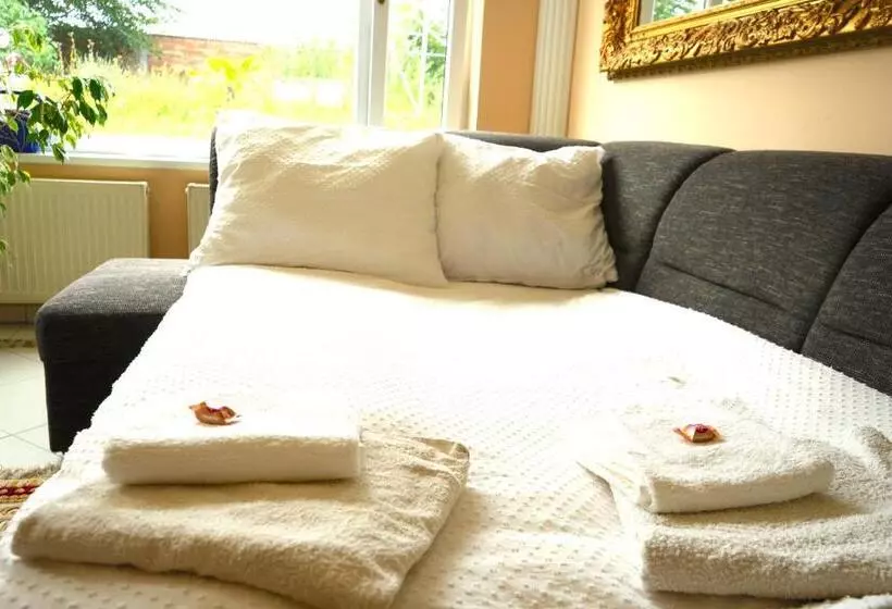 Majatalo Dreamly Suites