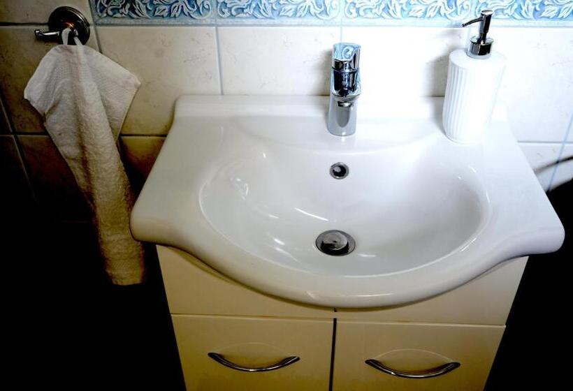 Пансион Dreamly Suites