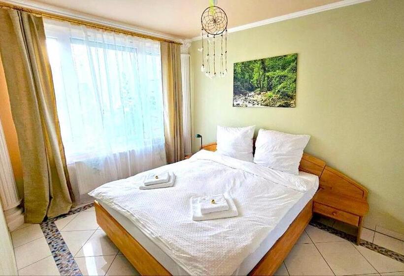 Пансион Dreamly Suites