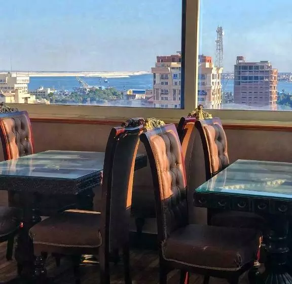 Solitaire Plaza Hotel Ismailia Train Station
