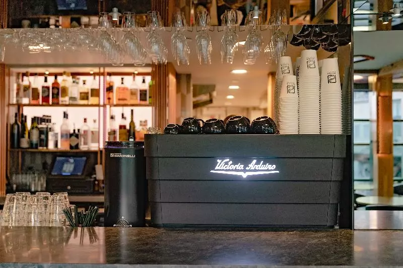 ユースホステル Pangea Pod