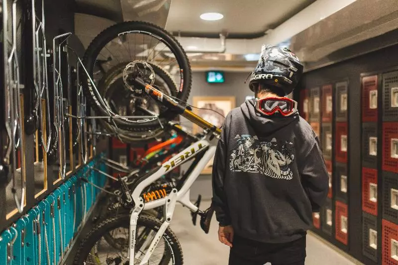 ユースホステル Pangea Pod