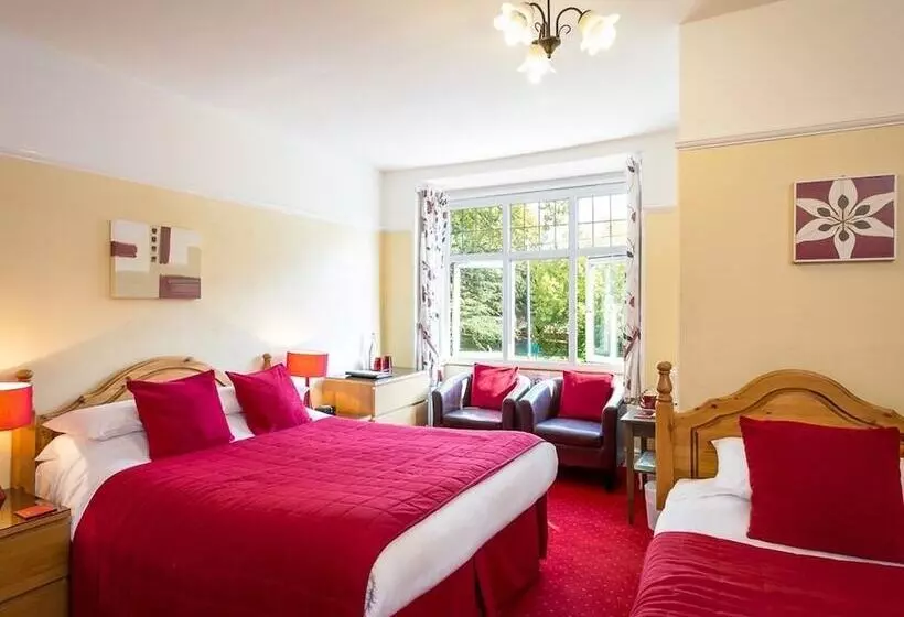 Bed and Breakfast Ashgrove House