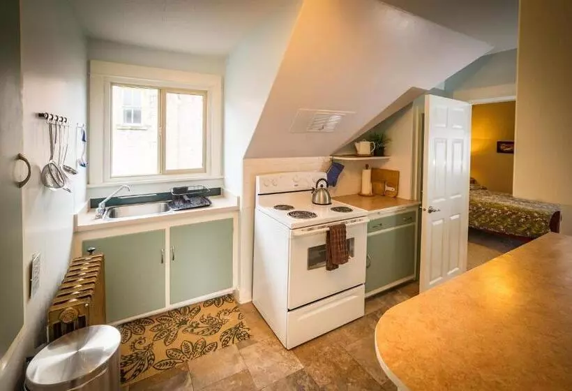 مبيت وإفطار Cloudside