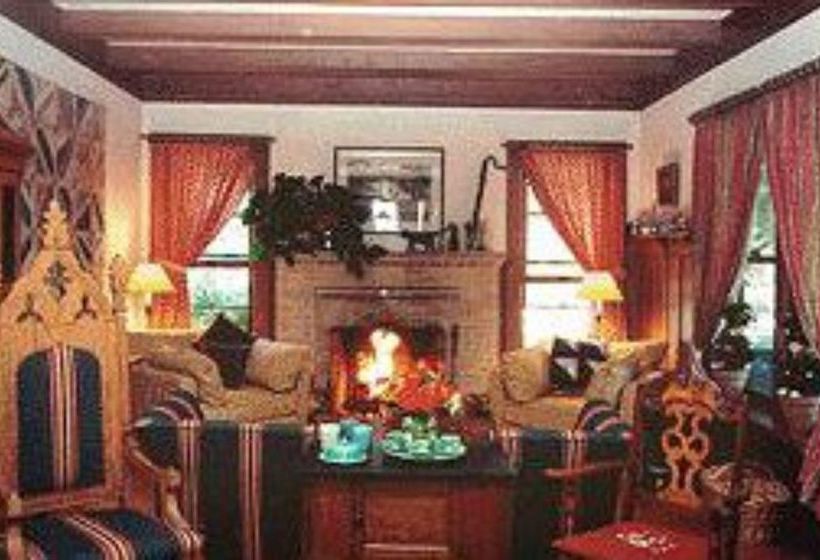 ベッドアンドブレックファースト Fanny's