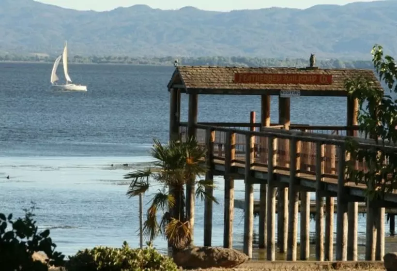 Featherbed Railroad B&b Resort