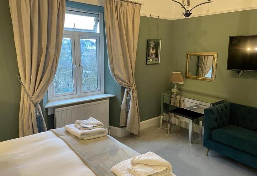 Nocleg ze śniadaniem Ferndale   Lodge