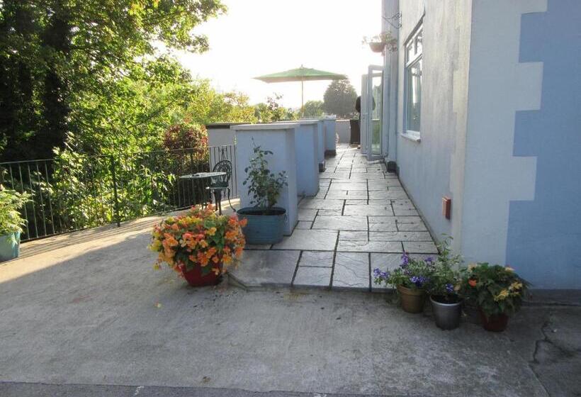 Nocleg ze śniadaniem Ferndale   Lodge