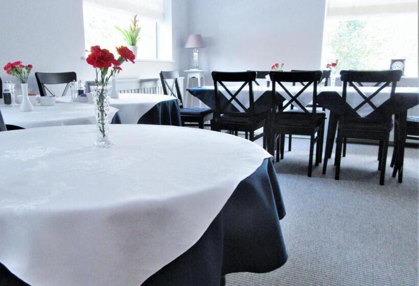 Nocleg ze śniadaniem Ferndale   Lodge