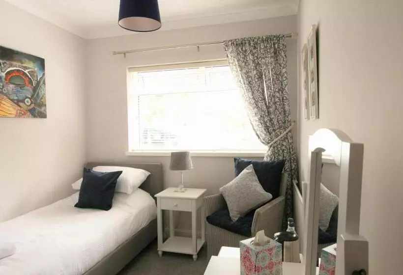 Bed and Breakfast Ferndale   Lodge