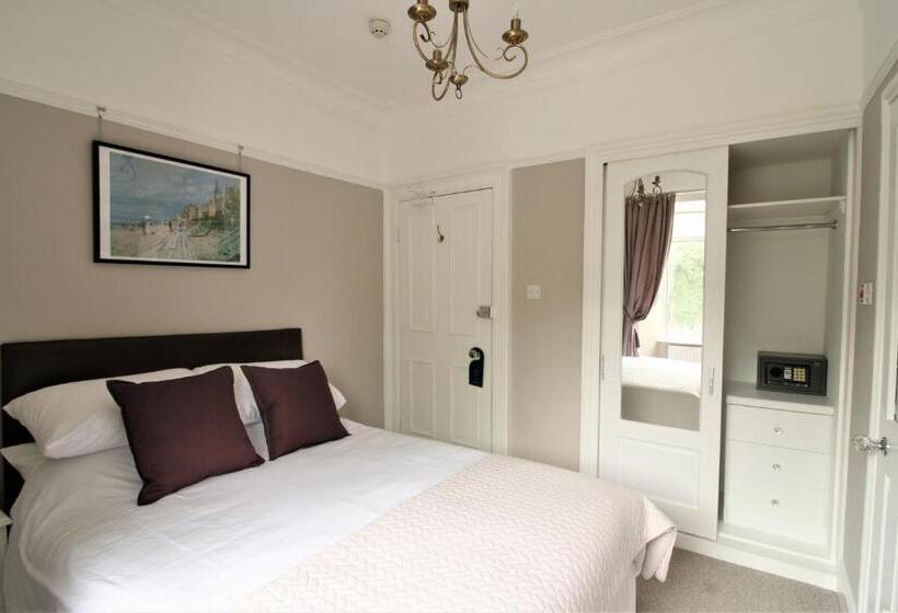 Nocleg ze śniadaniem Ferndale   Lodge