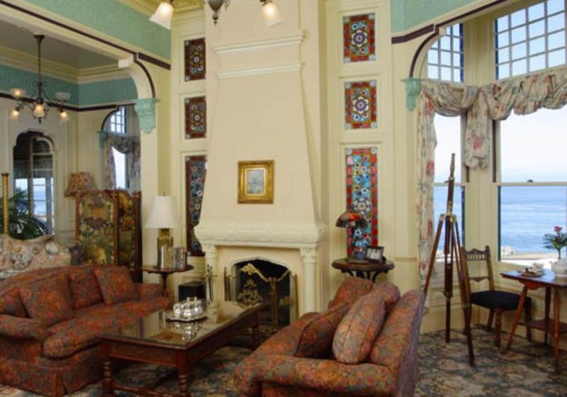 민박 Green Gables Inn, A Four Sisters Inn