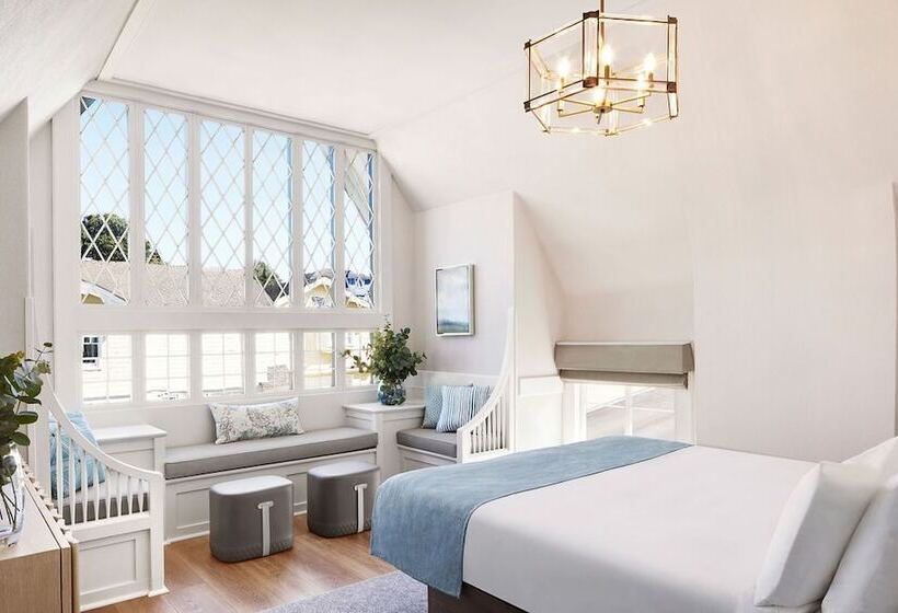 민박 Green Gables Inn, A Four Sisters Inn