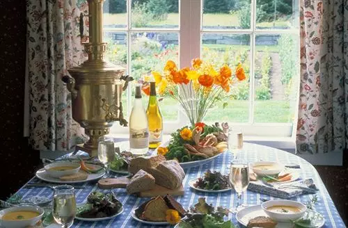 צימר Gustavus Inn