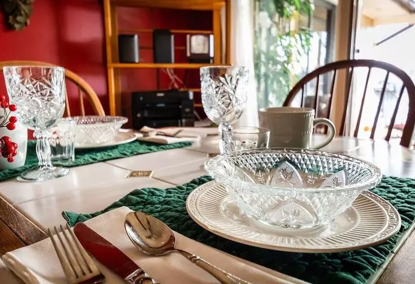 Aamiaismajoitus (B&B) Laurel Grove Inn On The South